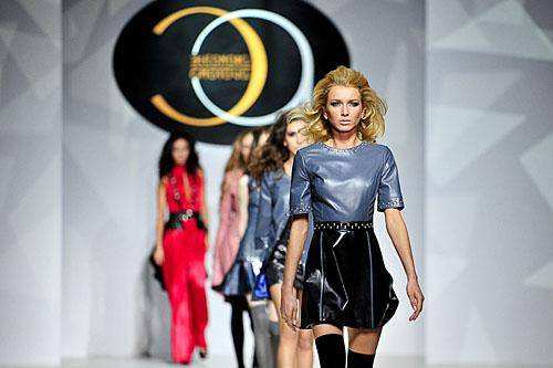 Модельер Элеонора Амосова представила на Московской Неделе Моды свою новую коллекцию Glamrock