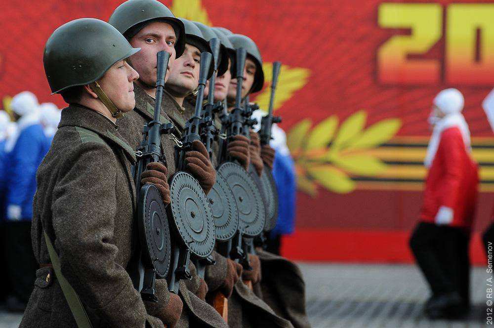 Торжественный марш Красной армии
