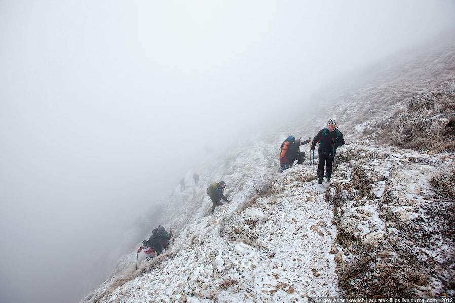 Поход за первым снегом на Демерджи