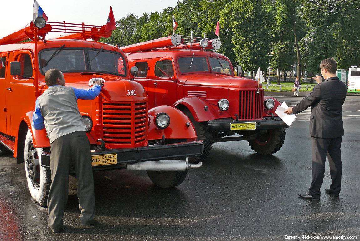 Город на память». 266. ЗИЛ. Легендарные автомобили - Русский блоггер