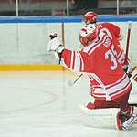 Чемпион КХЛ переиграл Спартак