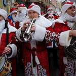 Шествие дедов морозов