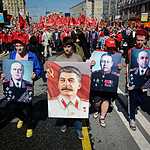 Коммунисты отметили День Победы шествием