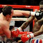 Денис Лебедев уступил титул чемпионский титул