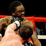 Денис Лебедев уступил титул чемпионский титул