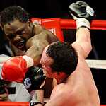 Денис Лебедев уступил титул чемпионский титул