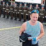 Десантники отметили Ильин день Крестным Ходом на Красной Площади