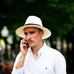 Дизайнер Франк Брюхеман придумал инсталляцию