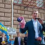 Жириновский и Дегтярев подарили США чистый флаг и новые трусы