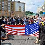 Жириновский и Дегтярев подарили США чистый флаг и новые трусы