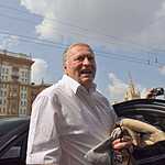 Жириновский и Дегтярев подарили США чистый флаг и новые трусы