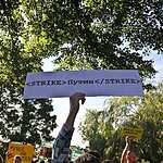 У посольства России в Гааге прошла акция протеста в поддержку активистов организации Greenpeace