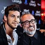 Марио Касас презентовал «Ведьму из Сугаррамурди» в Москве