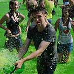 Водная битва в фонтане Дружба народов