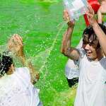 Водная битва в фонтане Дружба народов