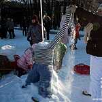 Арт-битва снеговиков  на Воробьевых горах