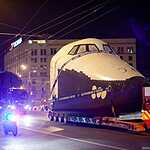 Макет Бурана перевезли из Парка Горького на ВДНХ