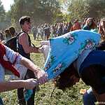 Бой подушками и фестиваль красок