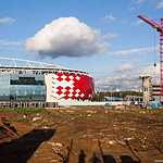  Стадион открыли, но территорию вокруг обустроить не успели