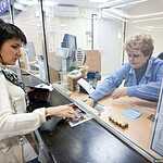 Продавали праздничные билеты со станцией Спартак