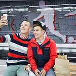 Фанаты команды Спартак. У одного из них была татуировка FCSM