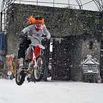 Каскадерская елка