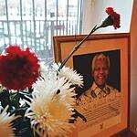 В посольстве ЮАР открыта книга соболезнований в связи с кончиной Нельсона Манделы
