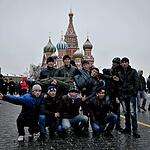 Москвичи гуляют в первый день 2013-го года