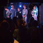 «За закрытыми дверями»