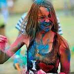 Фестиваль красок Холи во Владивостоке