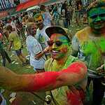 Фестиваль красок Холи во Владивостоке