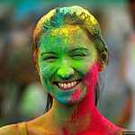 Фестиваль красок Холи во Владивостоке