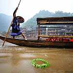 Проливной дождь в городе огненного Феникса