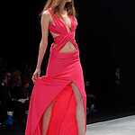 Неделя Моды в Москве открылась показом коллекции Валентина Юдашкина