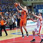 Спортсмены, артисты, политики помогают детям с ДЦП