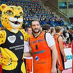 Спортсмены, артисты, политики помогают детям с ДЦП