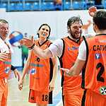 Спортсмены, артисты, политики помогают детям с ДЦП