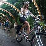 ВелоПарад Кинодив ХХ века прошел в Сокольниках