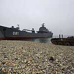 Высадка морского десанта во время тактического учения бригады морской пехоты ТОФ