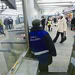 Как борются с безбилетниками в метро