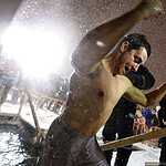 Крещенские купания на Спортивной набережной Владивостока