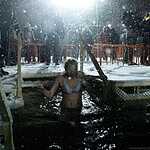 Крещенские купания на Спортивной набережной Владивостока