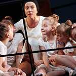 «Скажите люди, куда идет этот поезд…»