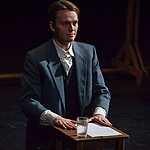 Спектакль «Наш класс» в театре им. Вахтангова