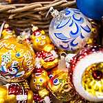 Москвичи готовятся отмечать Новый год