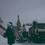 Зима вернула москвичам снежные долги
