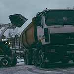 Зима вернула москвичам снежные долги