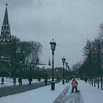 Зима вернула москвичам снежные долги