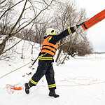 В Строгино прошли учения МЧС по спасению на воде