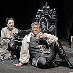 «Любовь у трона»